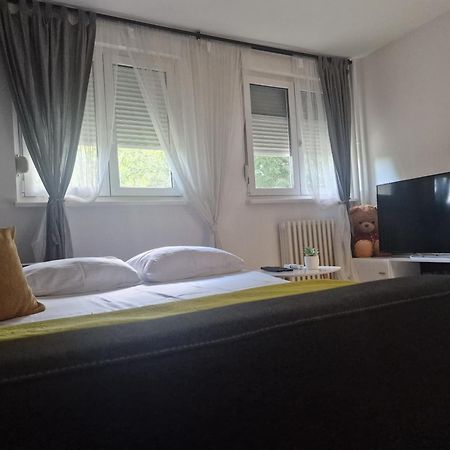 Apartment Iskra Beograd Eksteriør bilde