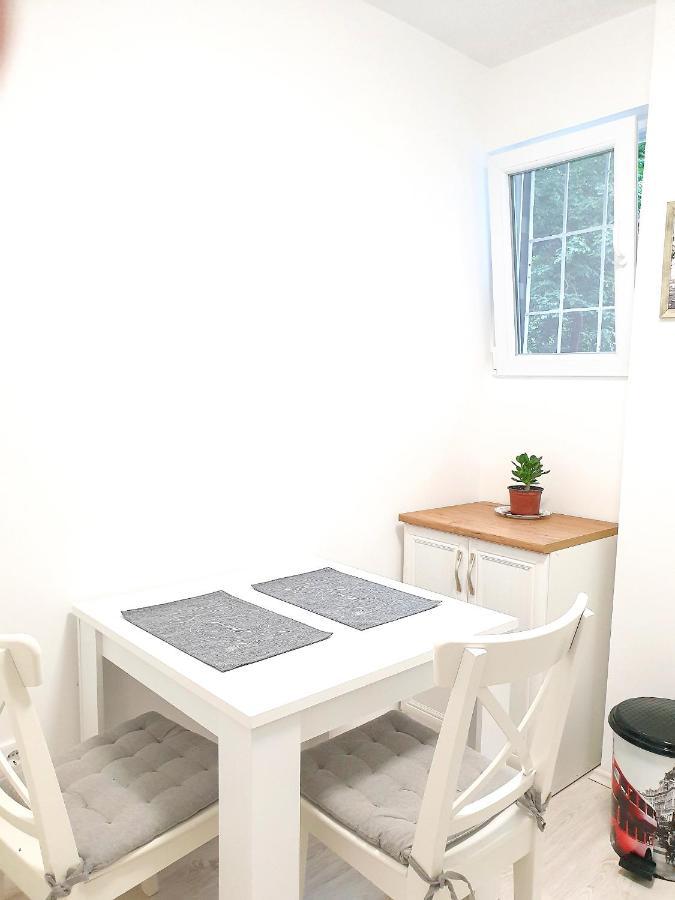 Apartment Iskra Beograd Eksteriør bilde