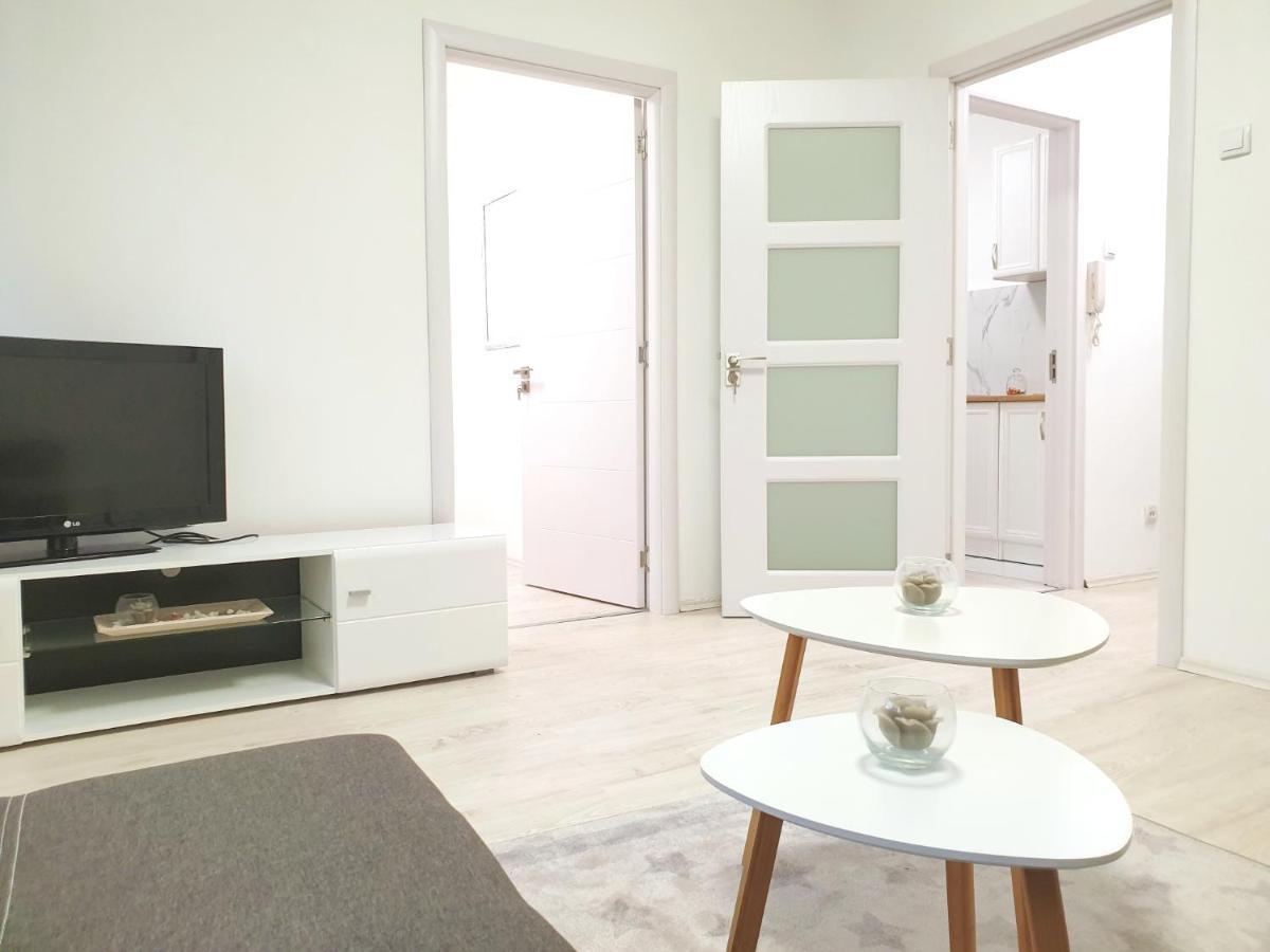 Apartment Iskra Beograd Eksteriør bilde